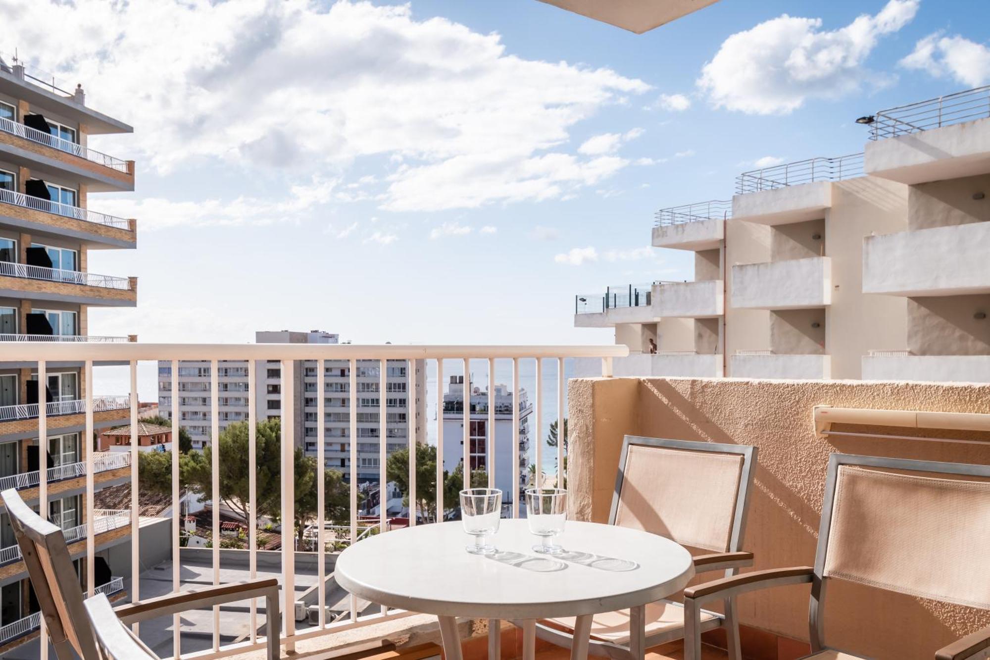 Apartamentos Vistasol Magaluf  Buitenkant foto