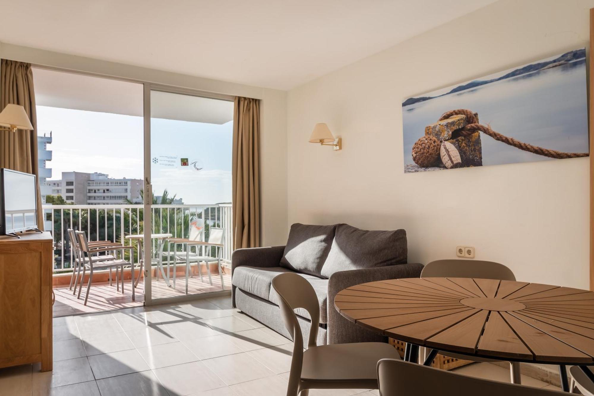 Apartamentos Vistasol Magaluf  Buitenkant foto